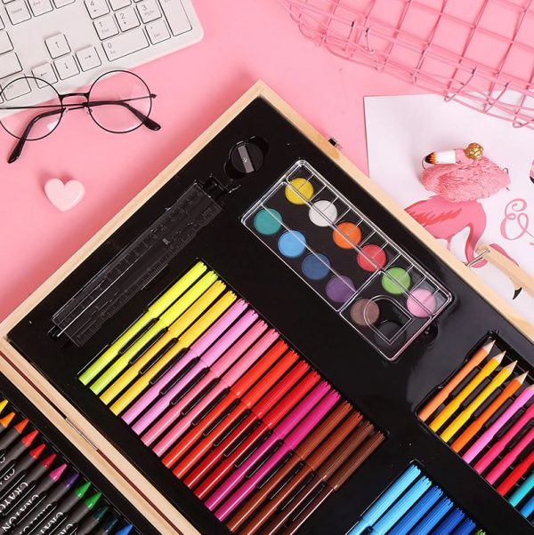 Kompletan set za crtanje sa školskim priborom od 150 delova